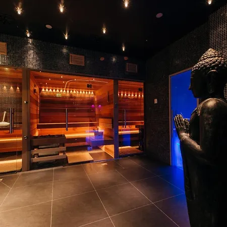 Aparthotel Bleisure & 4*