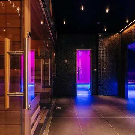 Bleisure & Aparthotel Prague
