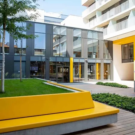 Bleisure & Aparthotel Prague