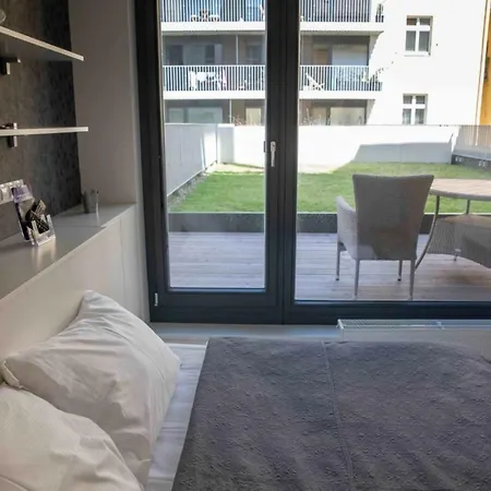 Bleisure & Aparthotel Prague